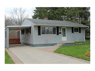 2332 Kenton St, Springfield, OH 45505-3349