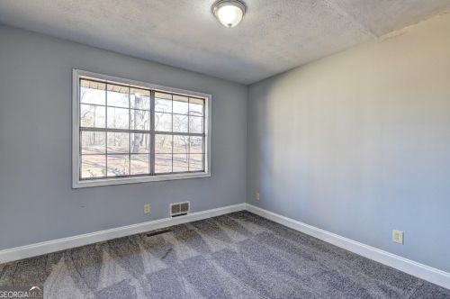 6495 Old Macon Hwy, Rex GA 30273-1852 exterior