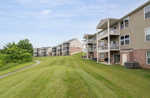 9340 Bridgecreek Dr, Cincinnati OH  45231-3856 exterior