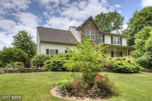 7724 Riparian Ct, Fredericksburg, VA 22408-8804