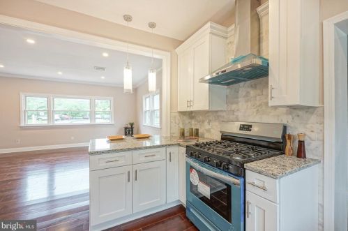 502 Mount Laurel Rd, Mount Laurel NJ  08054-9523 exterior