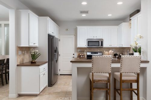 207 Tall Oak, Irvine CA  92603-0664 exterior