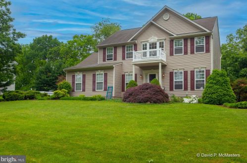 171 General Mcclellan Ct, Harpers Ferry, WV 25425-3182