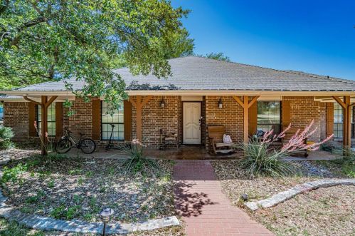 2356 Andrews Ct, Granbury, TX 76048-4206