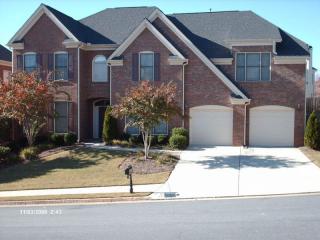 5066 Healey Dr, Smyrna GA  30082-5066 exterior