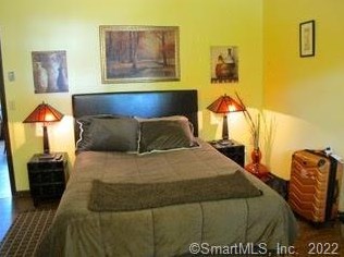 43 Cedar Crest Pl, Norwalk CT  06854-1401 exterior