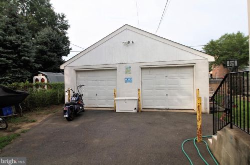 332 Lafayette Ave, Trenton NJ 08610-5601 exterior