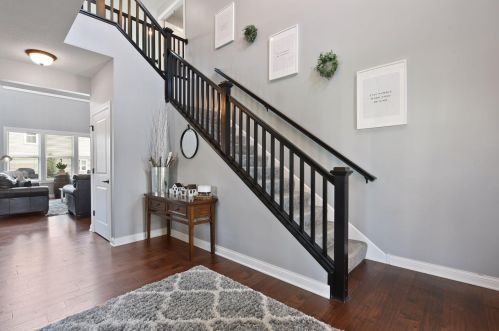 3711 Farmstead Path, Saint Paul, MN 55129-6723