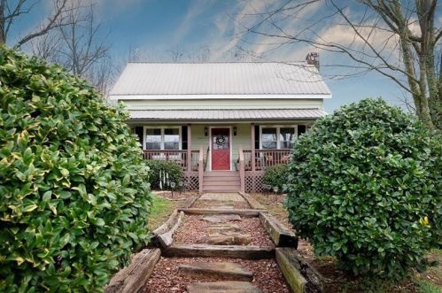 420 Porter Springs Rd, Dahlonega, GA 30533-3300