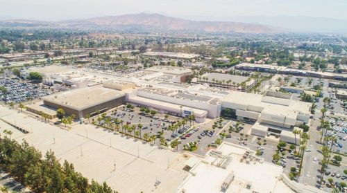 3672 Artesian St, Riverside CA  92503-4125 exterior