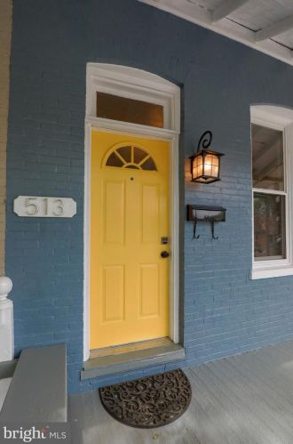513 Laurel St, Lancaster PA  17603-5638 exterior