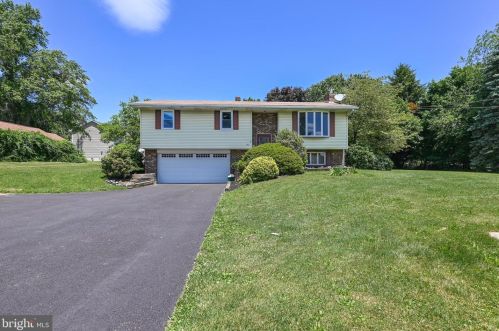 790 Black Rock Rd, Hanover, PA 17331-9319