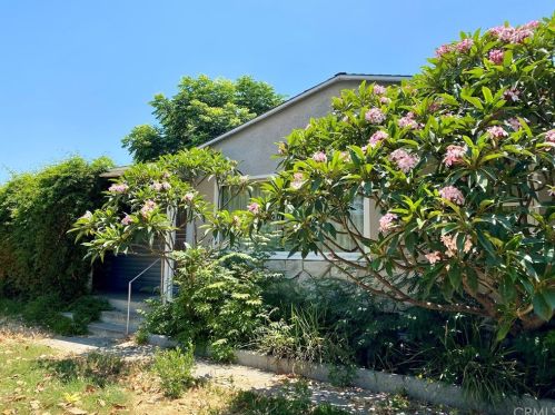 8648 Bluford Ave, Whittier, CA 90602-3307