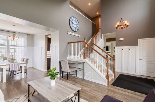 3552 Edgewood Ln, Carpentersville, IL 60110-3449