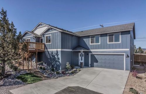 3171 Delmas St, Bend, OR 97701-7709