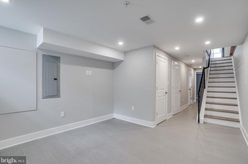 517 Mckean St, Philadelphia PA  19148-2530 exterior
