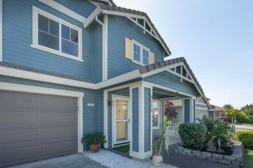 8236 Bernay Way, Elk Grove, CA 95624-4127