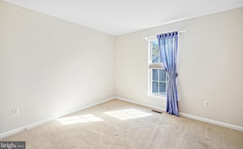 1804 Carters Grv Dr, Silver Spring MD 20904-6625 exterior