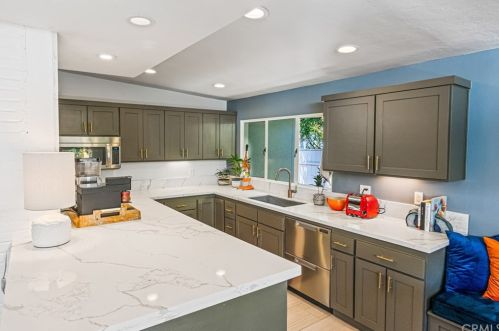 5177 Carlingford Ave, Riverside CA  92504-1311 exterior