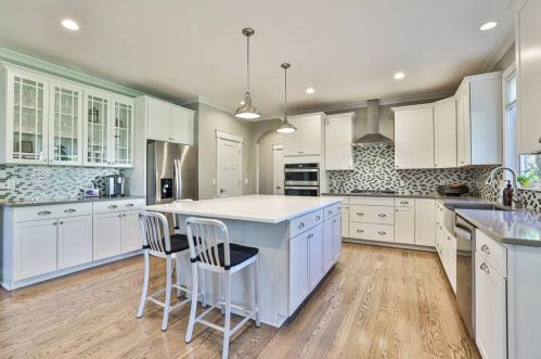 10475 Deerfield Rd, Cincinnati OH  45242-4319 exterior