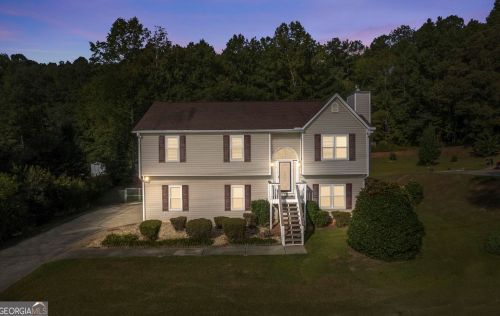 219 River Park Dr, Newnan, GA 30265-2296