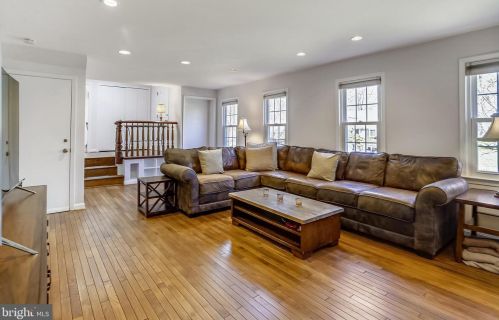 1920 Chapel Hill Rd, Silver Spring MD 20906-1113 exterior