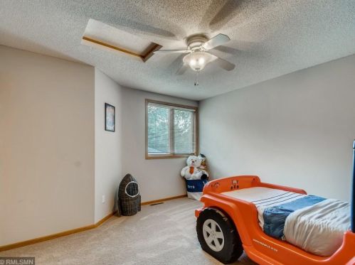 13179 Gemstone Ct, Saint Paul MN  55124-7686 exterior