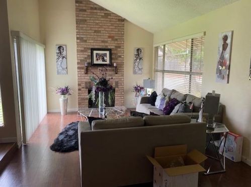 6900 Ellsworth Cir, Fair Oaks, CA 95628-4410
