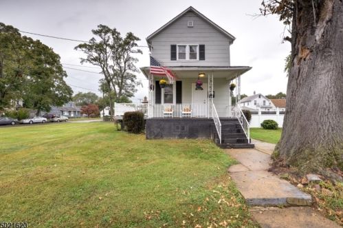803 Boesel Ave, Manville, NJ 08835-2418