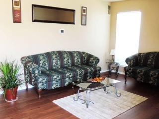 4830 Ray Bon Dr, San Antonio TX  78218-3900 exterior
