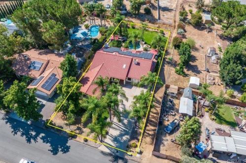 15929 Staples Rd, Ramona, CA 92065-4830