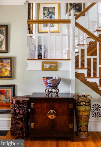 135 Warwick Rd, Tavistock NJ  08033-3706 exterior