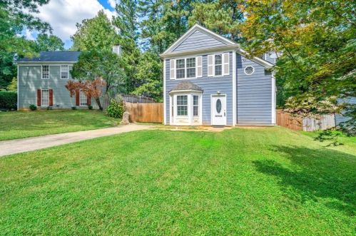 751 Brittany Ct, Stone Mountain, GA 30083-6035