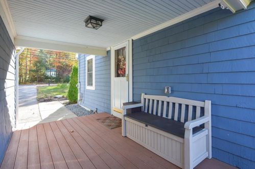 223 Chopmist Hill Rd, Glocester, RI 02814-2086