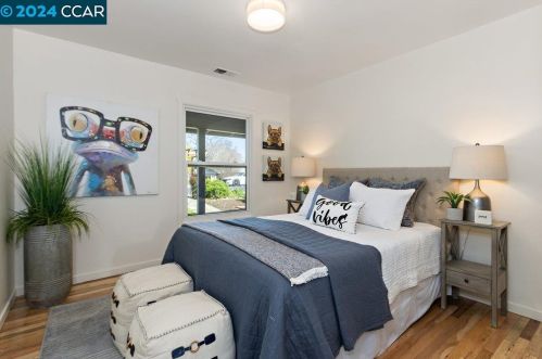 1945 Encima Dr, Concord CA  94519-2207 exterior