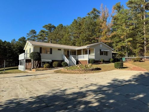 1890 Jimmy Dodd Rd, Buford GA  30518-2220 exterior