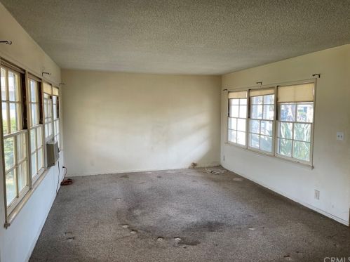 8232 Comolette St, Downey, CA 90242-4217
