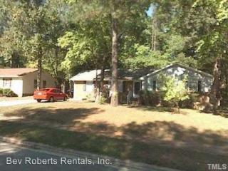607 Park St, Cary NC  27511-3524 exterior