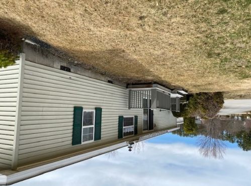 39 Magnolia Ln, Belmont, NH 03220-4429