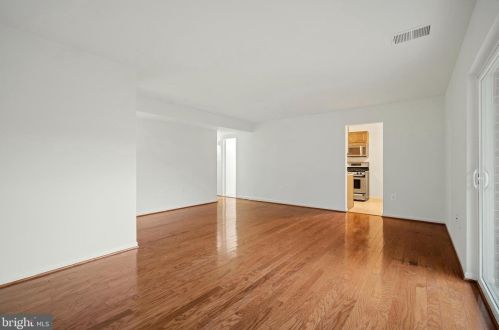 3350 Hewitt Ave, Silver Spring, MD 20906-5409