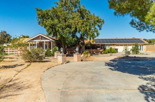 5115 Avenue, Lancaster, CA
