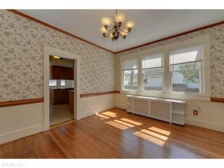 140 Bay Ave, Norfolk VA  23503-4358 exterior