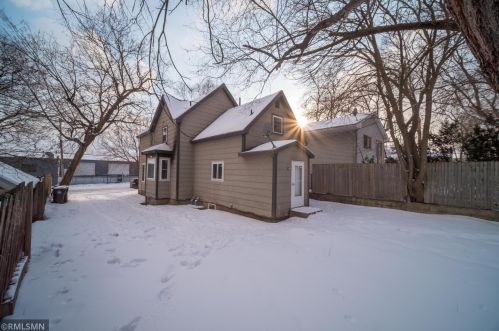 9 Acker St, Saint Paul MN  55117-5504 exterior