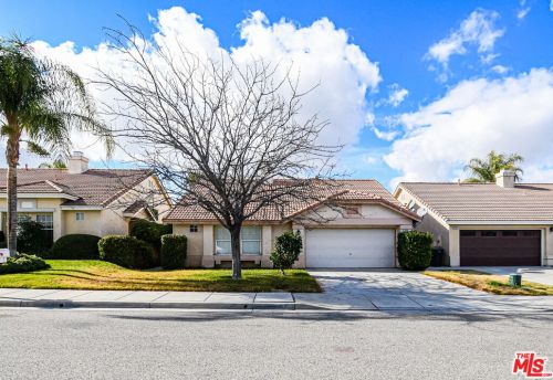 2000 Whitman Dr, San Jacinto, CA 92583-6006