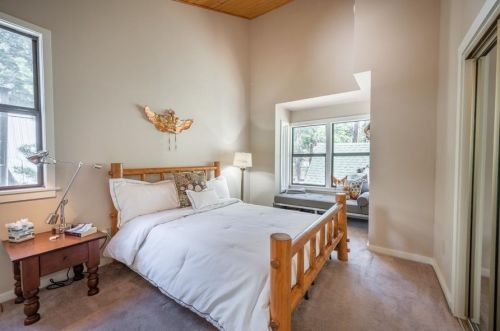 15739 Fir St, Truckee CA  96161-3705 exterior