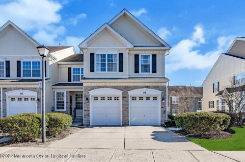 84 Brookfield Dr, Jackson Twp, NJ 08527-3876