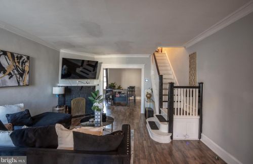 5744 12 St, Philadelphia PA 19122-4003 exterior