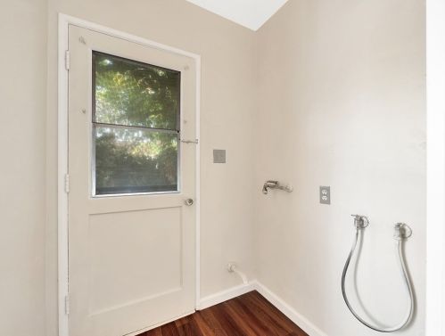 3672 Artesian St, Riverside CA  92503-4125 exterior