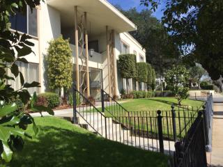 1193 Washington Blvd, Pasadena, CA 91104-2513