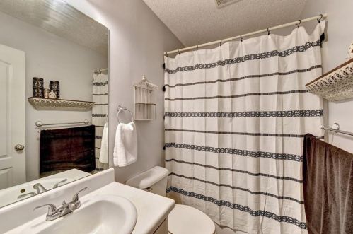 191 Laurel Oaks Ln, Jefferson GA  30549-5590 exterior